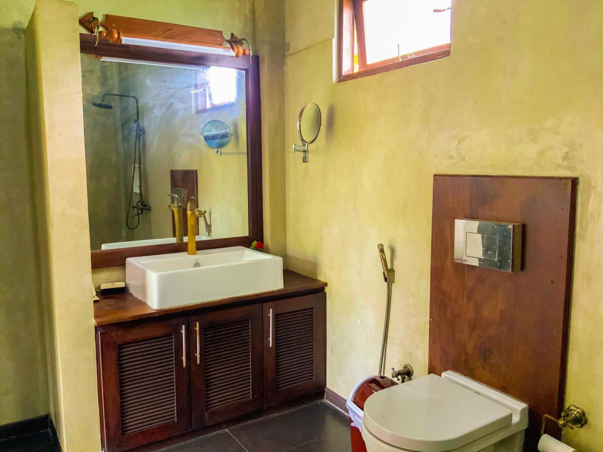 Headman House Antique Villa - A Seaside Royal Stay Ahangama Exterior photo