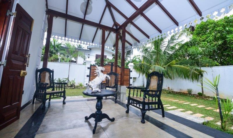 Headman House Antique Villa - A Seaside Royal Stay Ahangama Exterior photo